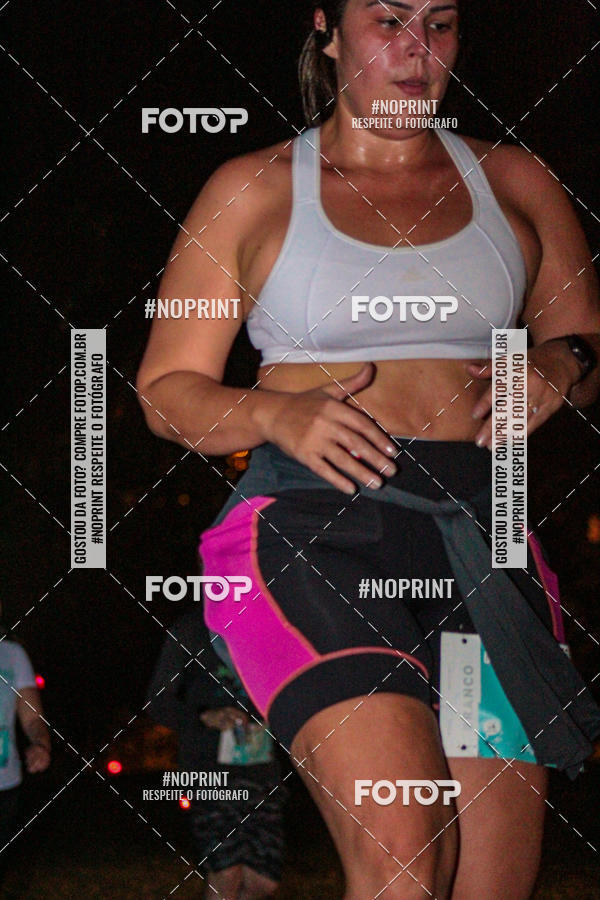 Buy your photos of the eventNight Run 2019 - Pop - Rio de Janeiro on Fotop