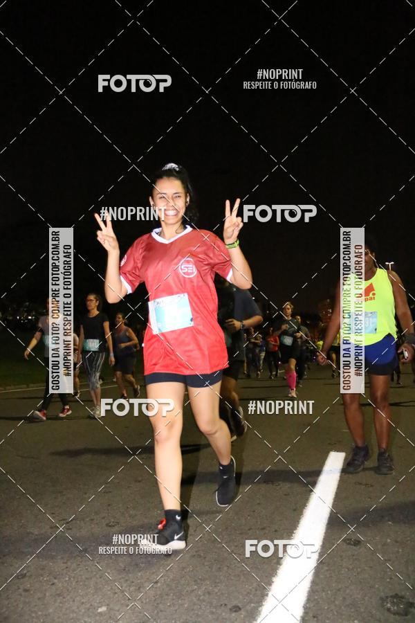 Buy your photos of the eventNight Run 2019 - Pop - Rio de Janeiro on Fotop