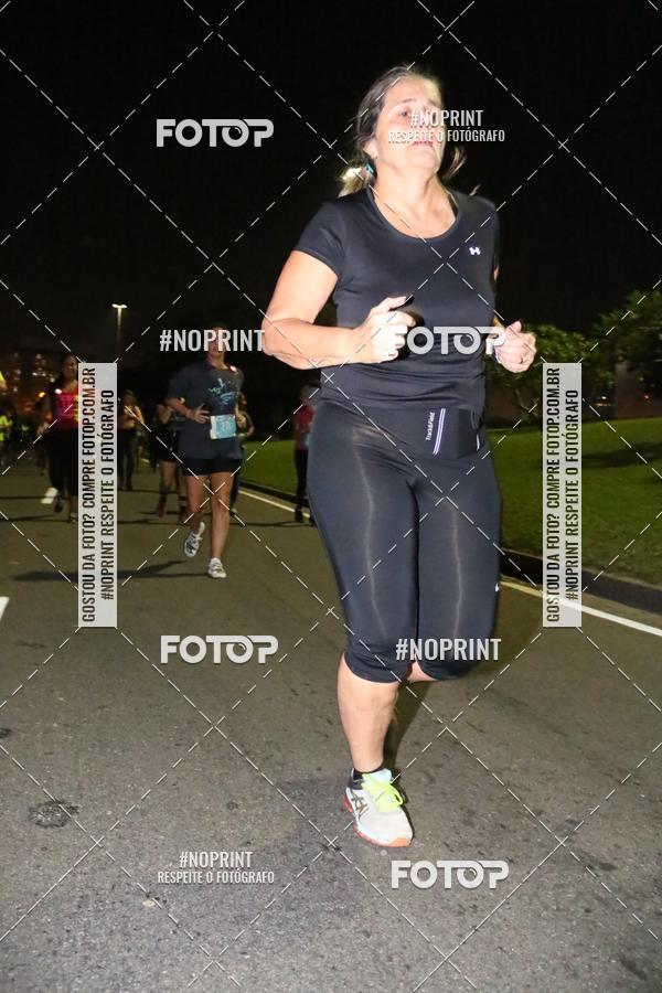 Buy your photos of the eventNight Run 2019 - Pop - Rio de Janeiro on Fotop