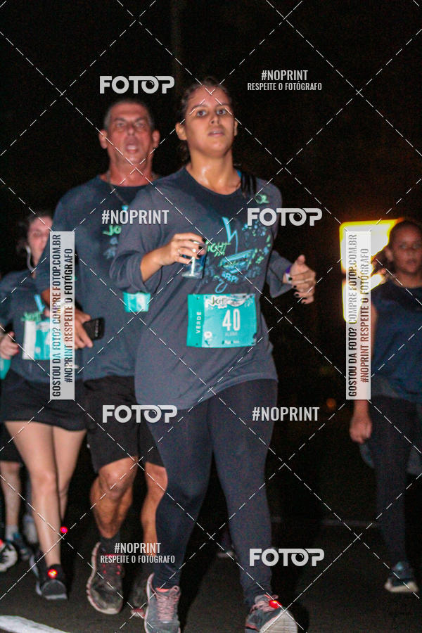 Buy your photos of the eventNight Run 2019 - Pop - Rio de Janeiro on Fotop