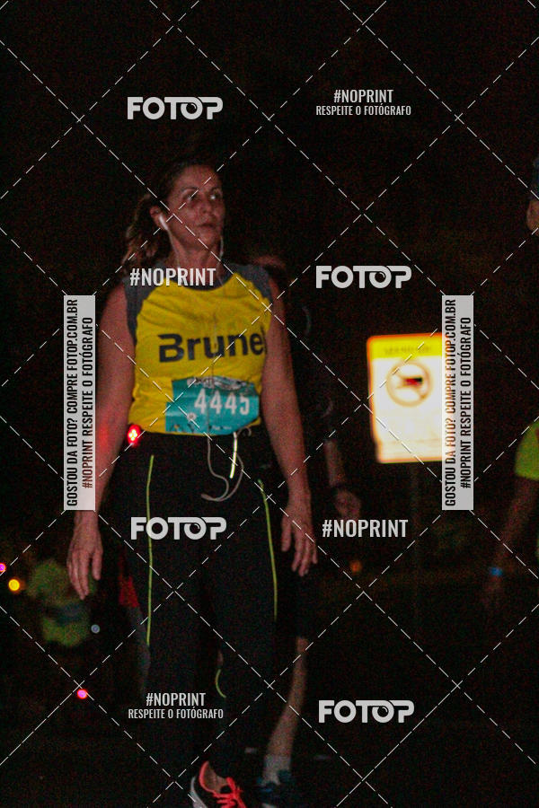 Buy your photos of the eventNight Run 2019 - Pop - Rio de Janeiro on Fotop