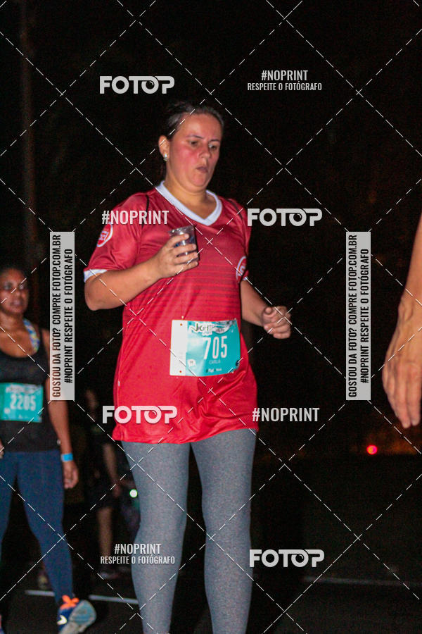 Buy your photos of the eventNight Run 2019 - Pop - Rio de Janeiro on Fotop