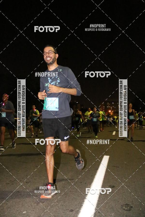 Buy your photos of the eventNight Run 2019 - Pop - Rio de Janeiro on Fotop
