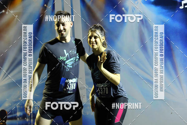 Buy your photos of the eventNight Run 2019 - Pop - Rio de Janeiro on Fotop