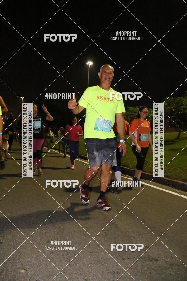 Buy your photos of the eventNight Run 2019 - Pop - Rio de Janeiro on Fotop