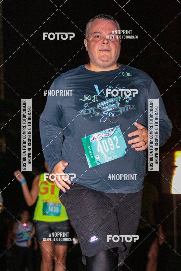Buy your photos of the eventNight Run 2019 - Pop - Rio de Janeiro on Fotop