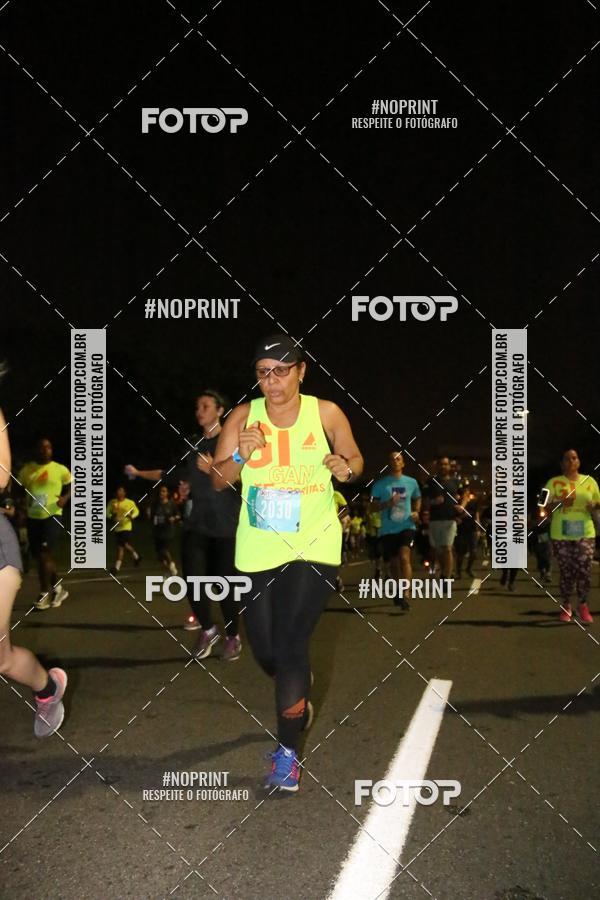 Buy your photos of the eventNight Run 2019 - Pop - Rio de Janeiro on Fotop