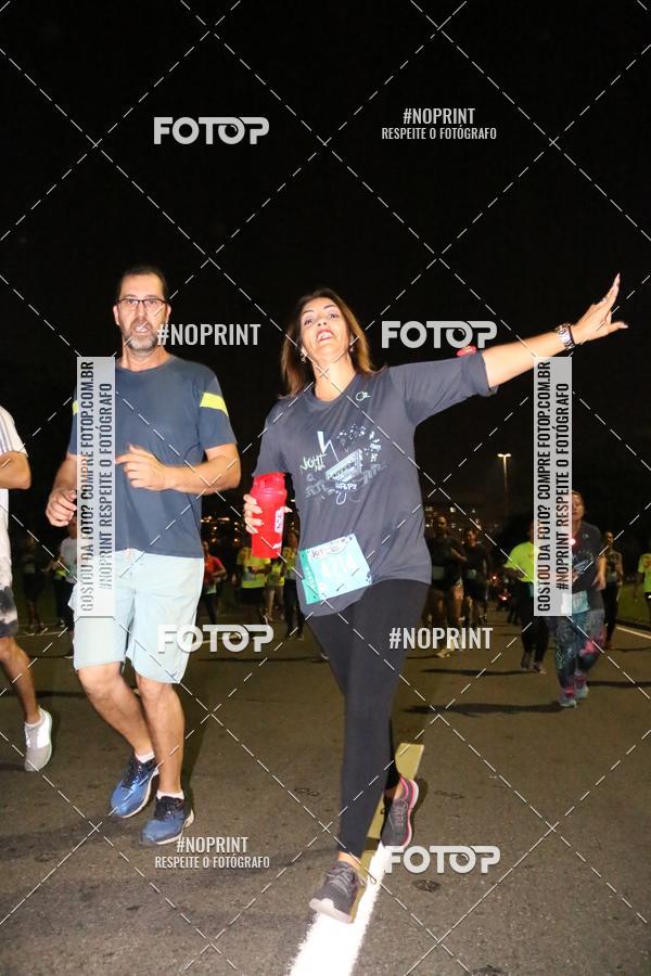 Buy your photos of the eventNight Run 2019 - Pop - Rio de Janeiro on Fotop