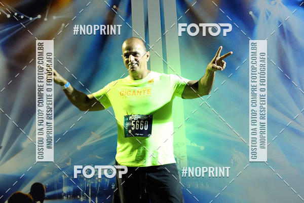 Buy your photos of the eventNight Run 2019 - Pop - Rio de Janeiro on Fotop