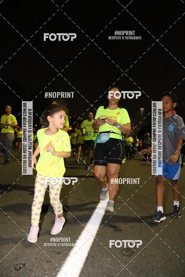 Buy your photos of the eventNight Run 2019 - Pop - Rio de Janeiro on Fotop