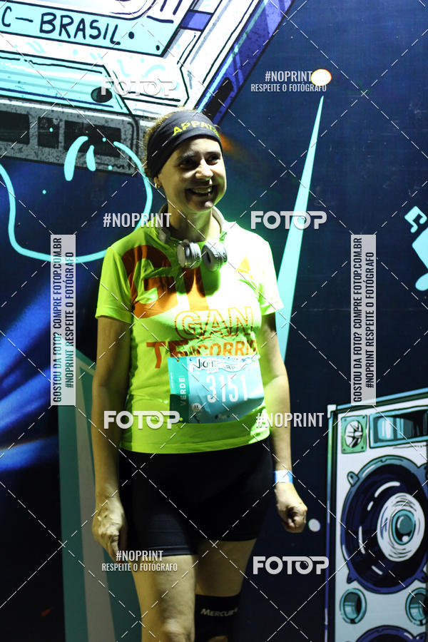 Buy your photos of the eventNight Run 2019 - Pop - Rio de Janeiro on Fotop