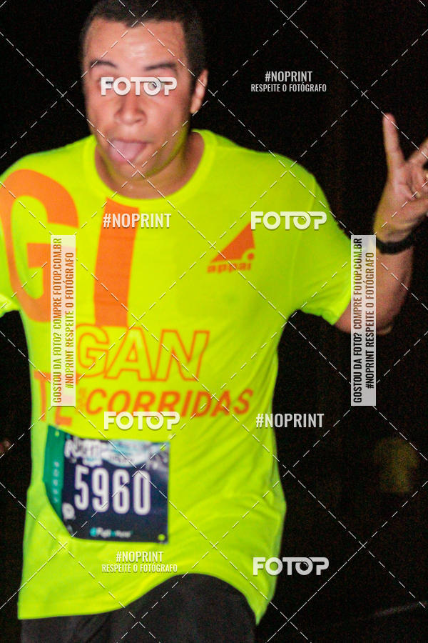 Buy your photos of the eventNight Run 2019 - Pop - Rio de Janeiro on Fotop