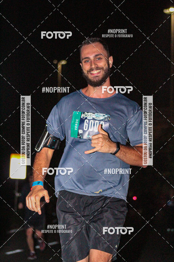 Buy your photos of the eventNight Run 2019 - Pop - Rio de Janeiro on Fotop
