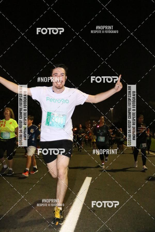 Buy your photos of the eventNight Run 2019 - Pop - Rio de Janeiro on Fotop