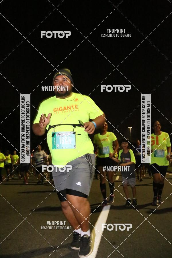 Buy your photos of the eventNight Run 2019 - Pop - Rio de Janeiro on Fotop