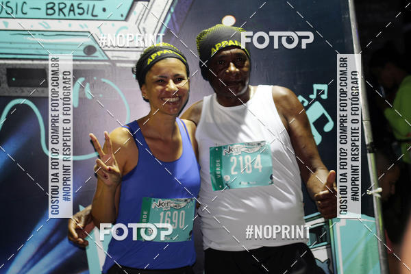 Buy your photos of the eventNight Run 2019 - Pop - Rio de Janeiro on Fotop