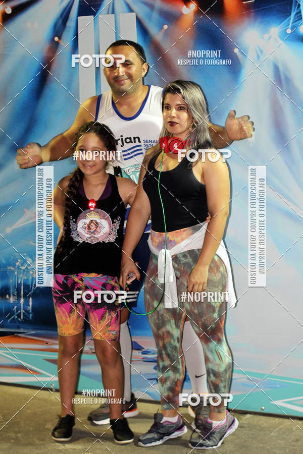 Buy your photos of the eventNight Run 2019 - Pop - Rio de Janeiro on Fotop