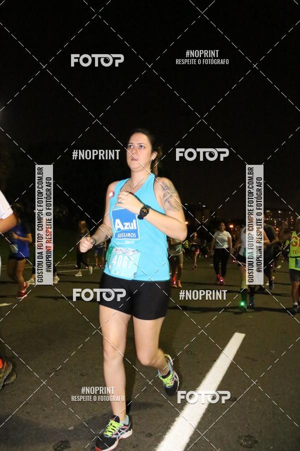 Buy your photos of the eventNight Run 2019 - Pop - Rio de Janeiro on Fotop