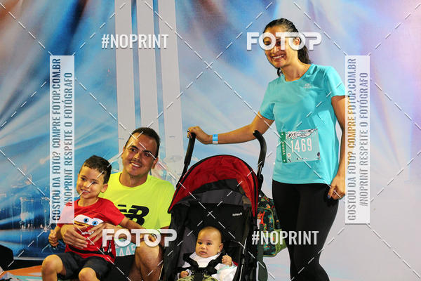 Buy your photos of the eventNight Run 2019 - Pop - Rio de Janeiro on Fotop