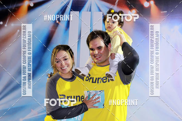 Buy your photos of the eventNight Run 2019 - Pop - Rio de Janeiro on Fotop