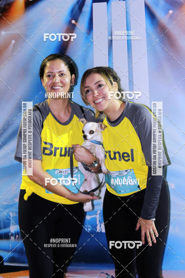 Buy your photos of the eventNight Run 2019 - Pop - Rio de Janeiro on Fotop