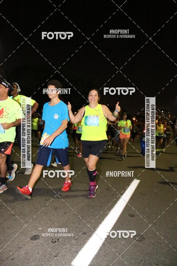 Buy your photos of the eventNight Run 2019 - Pop - Rio de Janeiro on Fotop