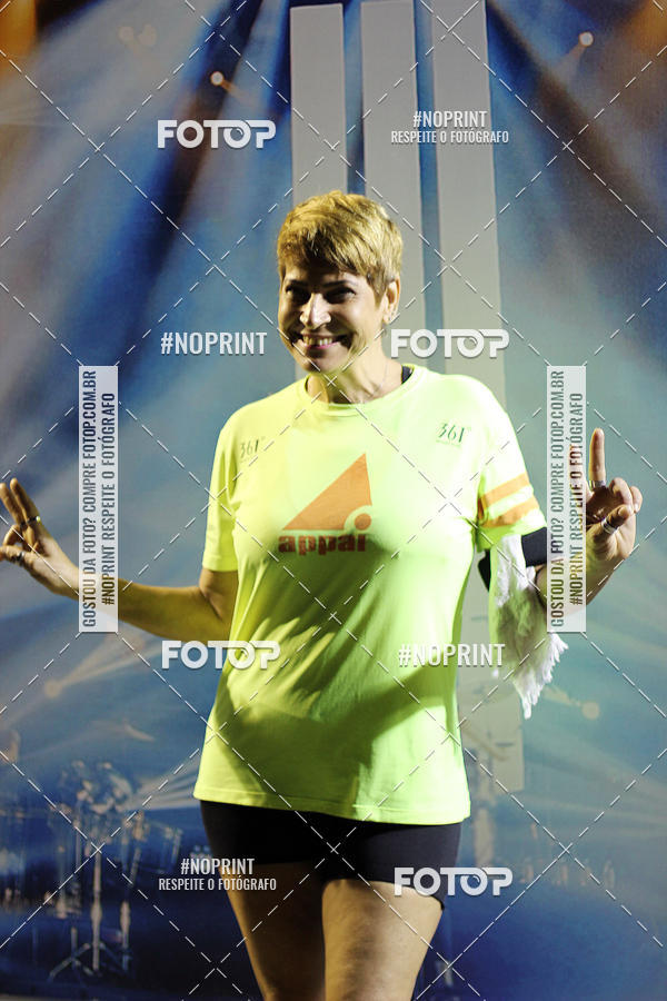 Buy your photos of the eventNight Run 2019 - Pop - Rio de Janeiro on Fotop