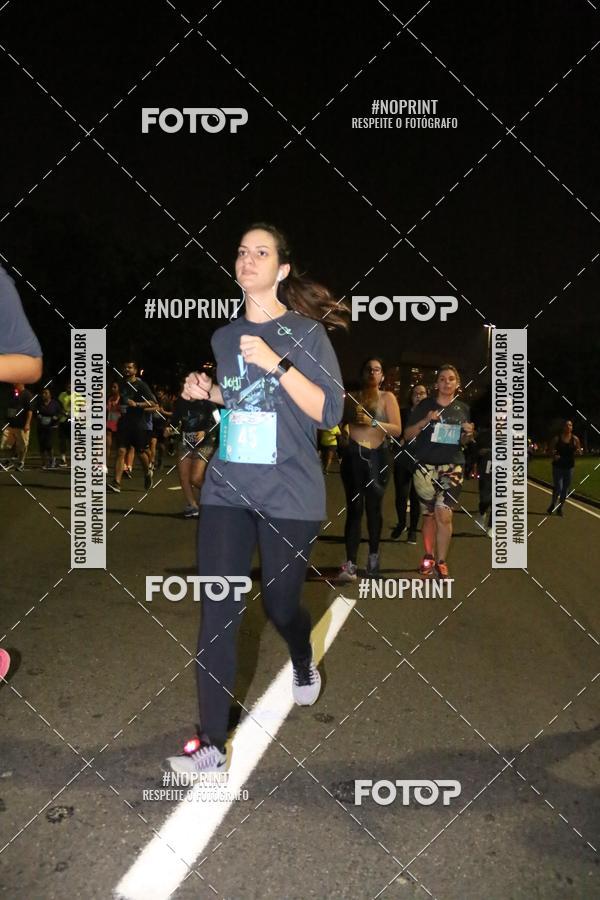 Buy your photos of the eventNight Run 2019 - Pop - Rio de Janeiro on Fotop