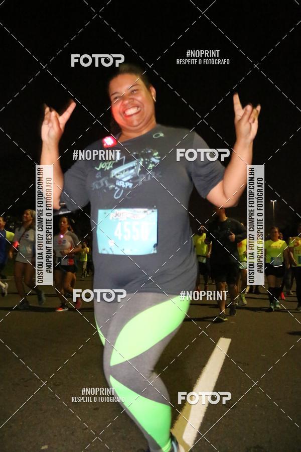 Buy your photos of the eventNight Run 2019 - Pop - Rio de Janeiro on Fotop