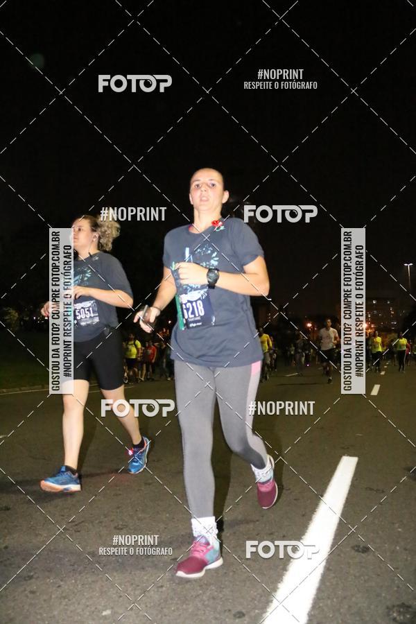 Buy your photos of the eventNight Run 2019 - Pop - Rio de Janeiro on Fotop