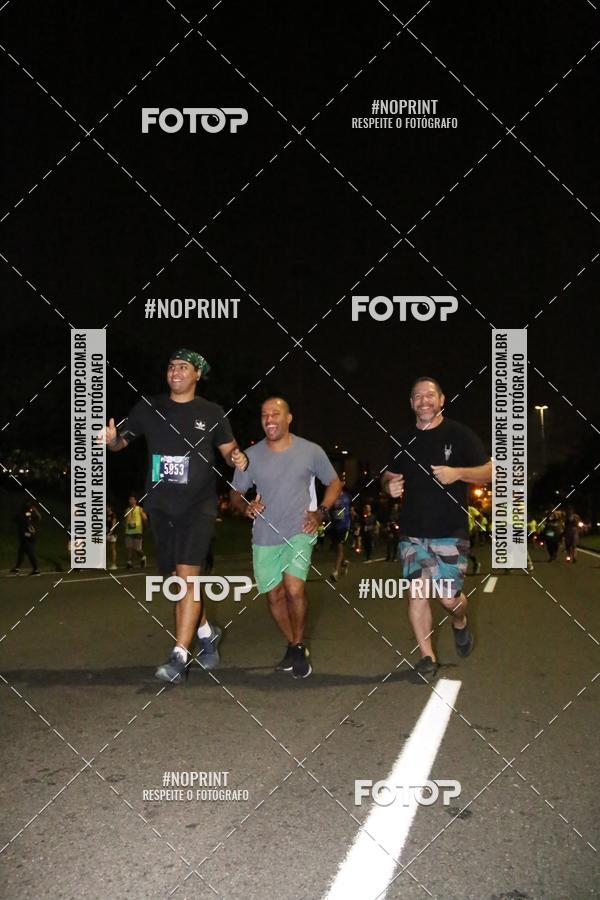 Buy your photos of the eventNight Run 2019 - Pop - Rio de Janeiro on Fotop
