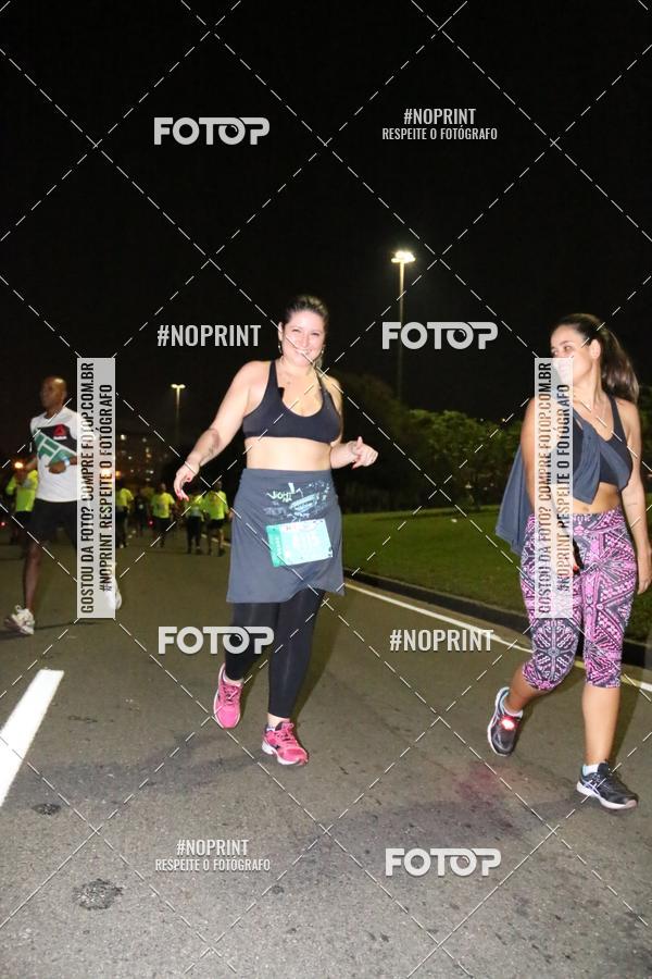 Buy your photos of the eventNight Run 2019 - Pop - Rio de Janeiro on Fotop