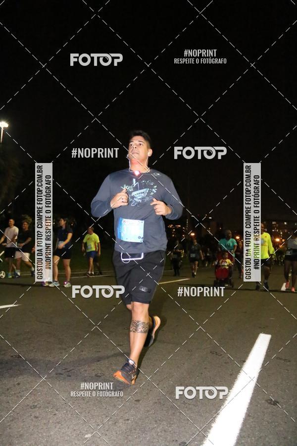 Buy your photos of the eventNight Run 2019 - Pop - Rio de Janeiro on Fotop