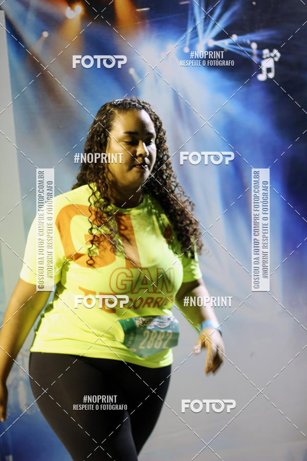 Buy your photos of the eventNight Run 2019 - Pop - Rio de Janeiro on Fotop