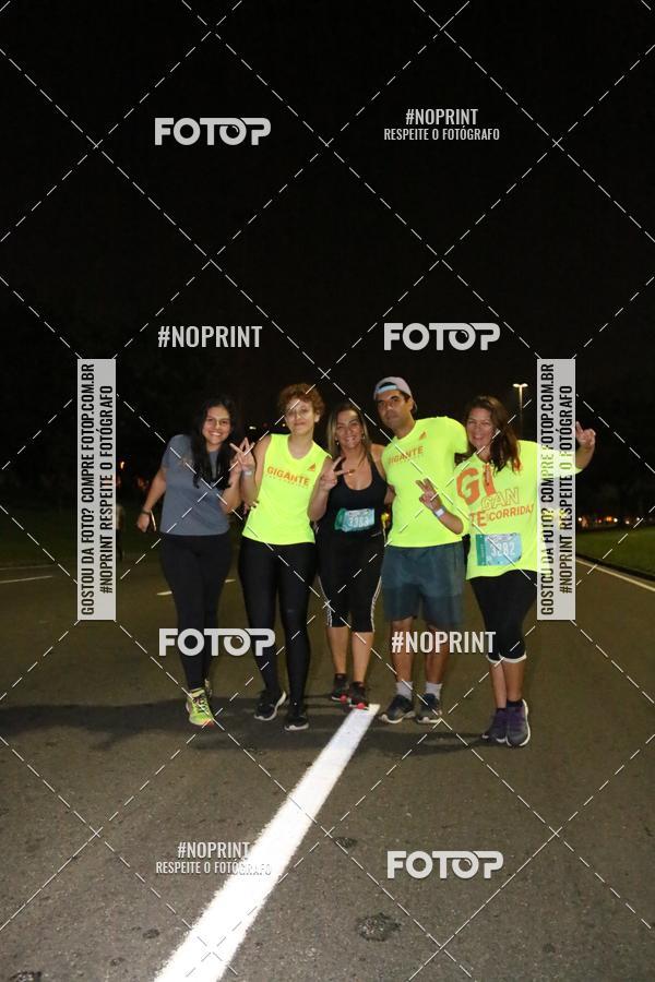 Buy your photos of the eventNight Run 2019 - Pop - Rio de Janeiro on Fotop