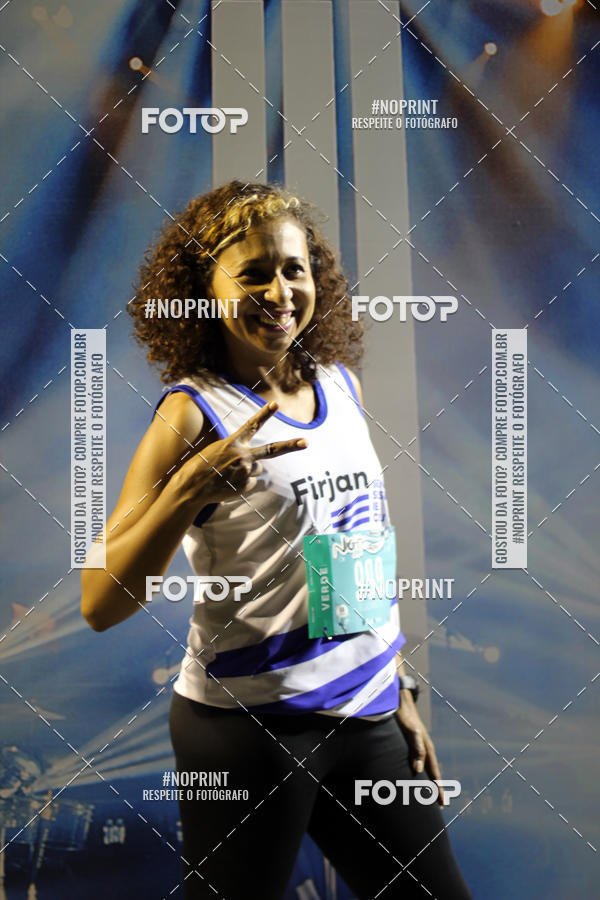 Buy your photos of the eventNight Run 2019 - Pop - Rio de Janeiro on Fotop