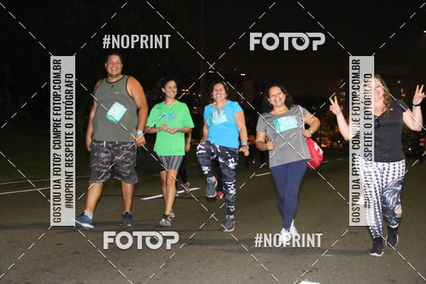 Buy your photos of the eventNight Run 2019 - Pop - Rio de Janeiro on Fotop