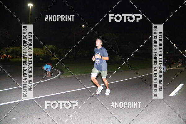 Buy your photos of the eventNight Run 2019 - Pop - Rio de Janeiro on Fotop