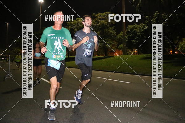 Buy your photos of the eventNight Run 2019 - Pop - Rio de Janeiro on Fotop