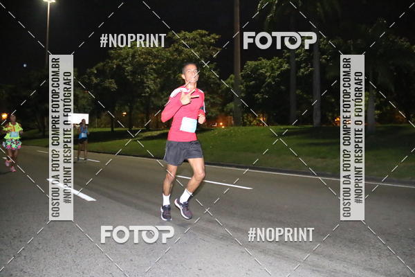 Buy your photos of the eventNight Run 2019 - Pop - Rio de Janeiro on Fotop