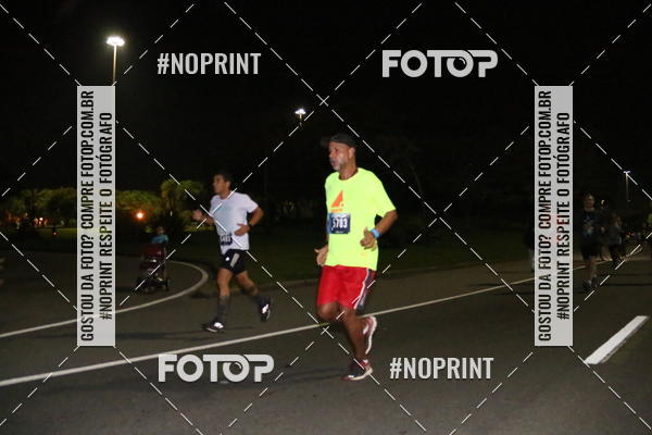 Buy your photos of the eventNight Run 2019 - Pop - Rio de Janeiro on Fotop