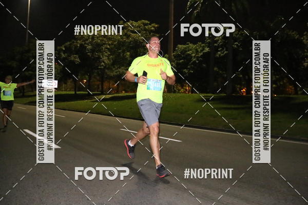 Buy your photos of the eventNight Run 2019 - Pop - Rio de Janeiro on Fotop