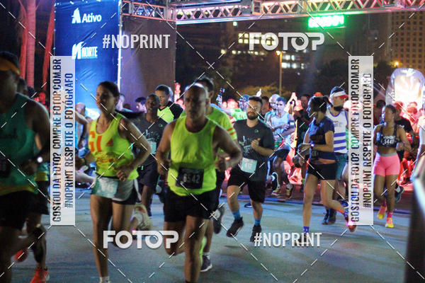Buy your photos of the eventNight Run 2019 - Pop - Rio de Janeiro on Fotop