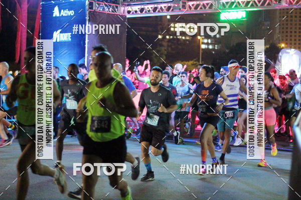 Buy your photos of the eventNight Run 2019 - Pop - Rio de Janeiro on Fotop