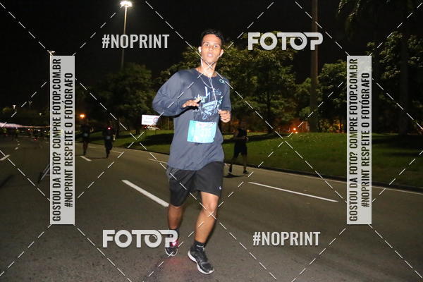 Buy your photos of the eventNight Run 2019 - Pop - Rio de Janeiro on Fotop