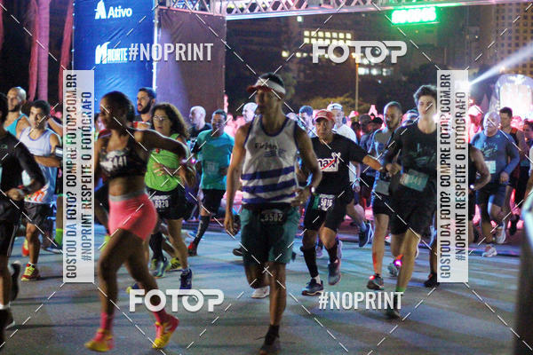 Buy your photos of the eventNight Run 2019 - Pop - Rio de Janeiro on Fotop
