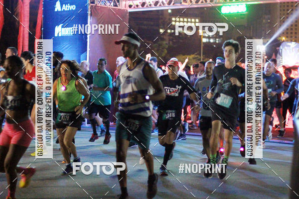 Buy your photos of the eventNight Run 2019 - Pop - Rio de Janeiro on Fotop