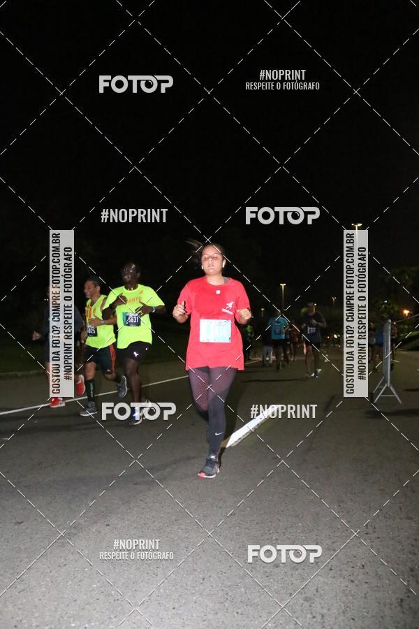 Buy your photos of the eventNight Run 2019 - Pop - Rio de Janeiro on Fotop