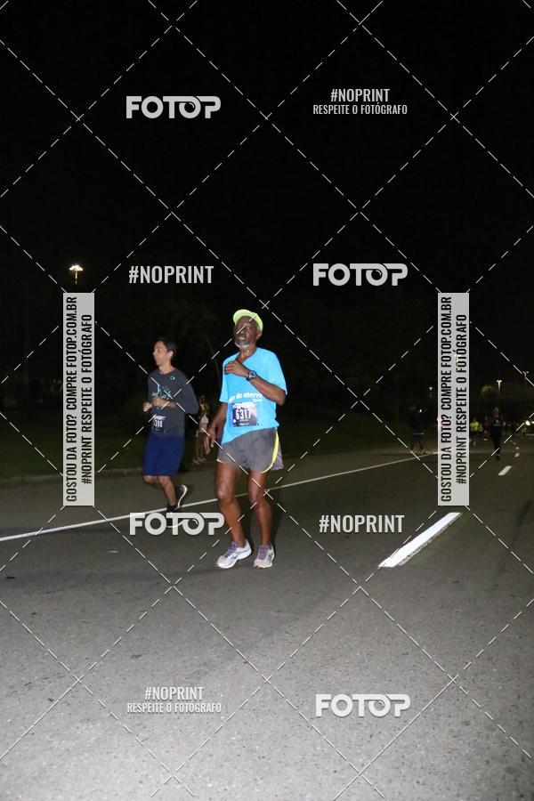 Buy your photos of the eventNight Run 2019 - Pop - Rio de Janeiro on Fotop