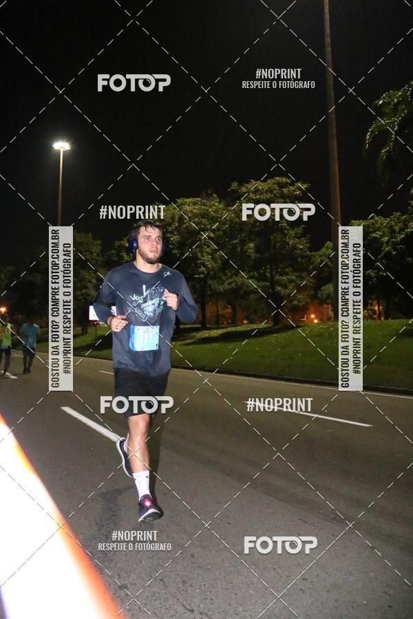 Buy your photos of the eventNight Run 2019 - Pop - Rio de Janeiro on Fotop
